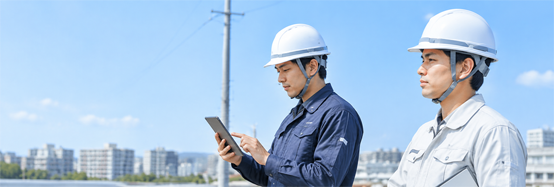 安全対策を徹底する工事現場のイメージ
